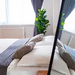 L\'Mai Riverside Residence Prague